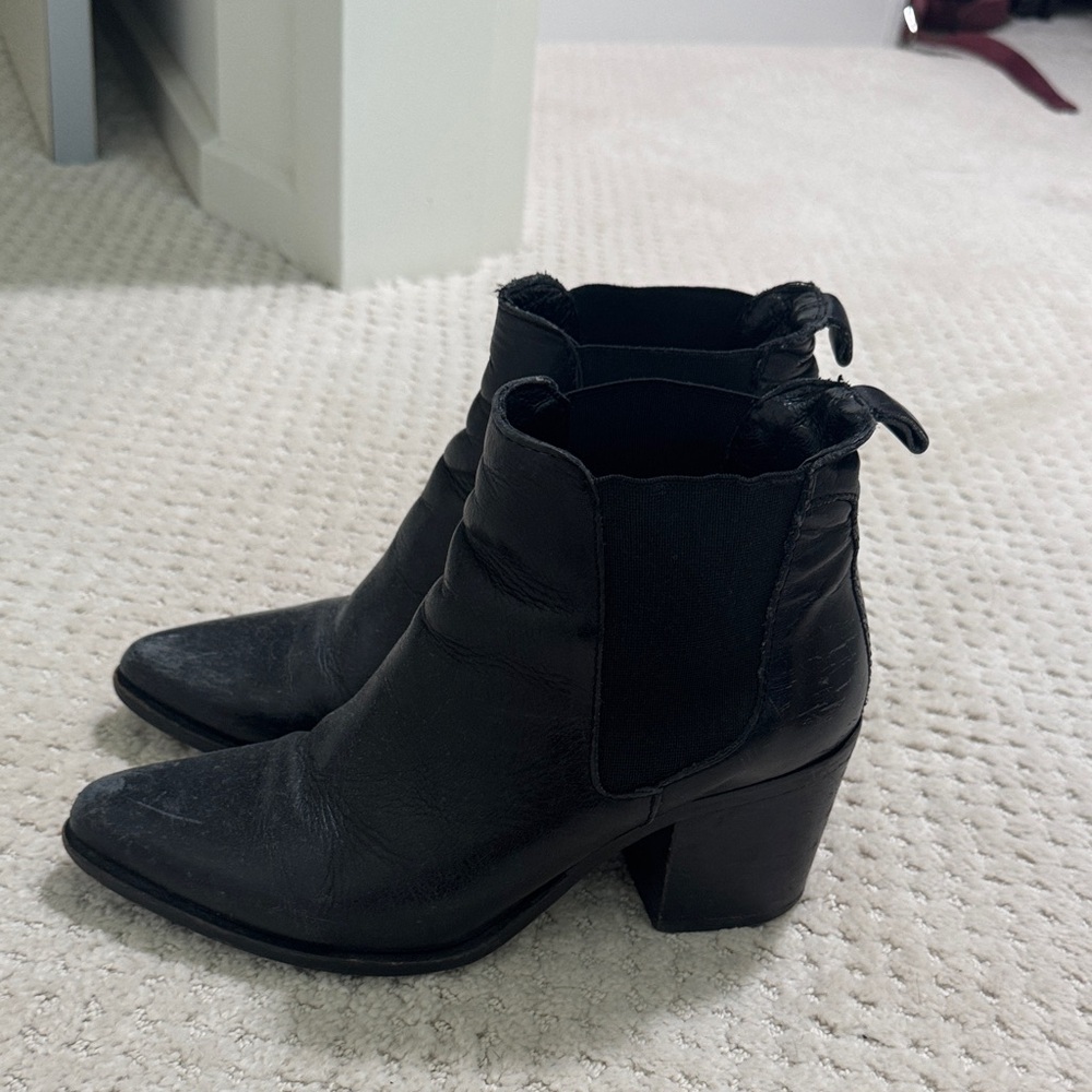 Steve Madden Black Ankle Boots